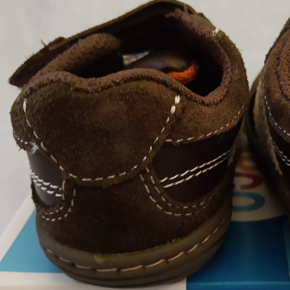 Little Boys Circo Sneakers Suede Uppers Baby Toddler 5M - Picture 8 of 15